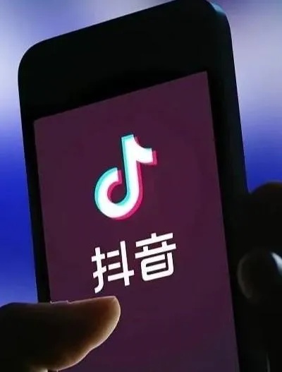 抖音月付套出来是真的吗？揭秘抖音月付的真相